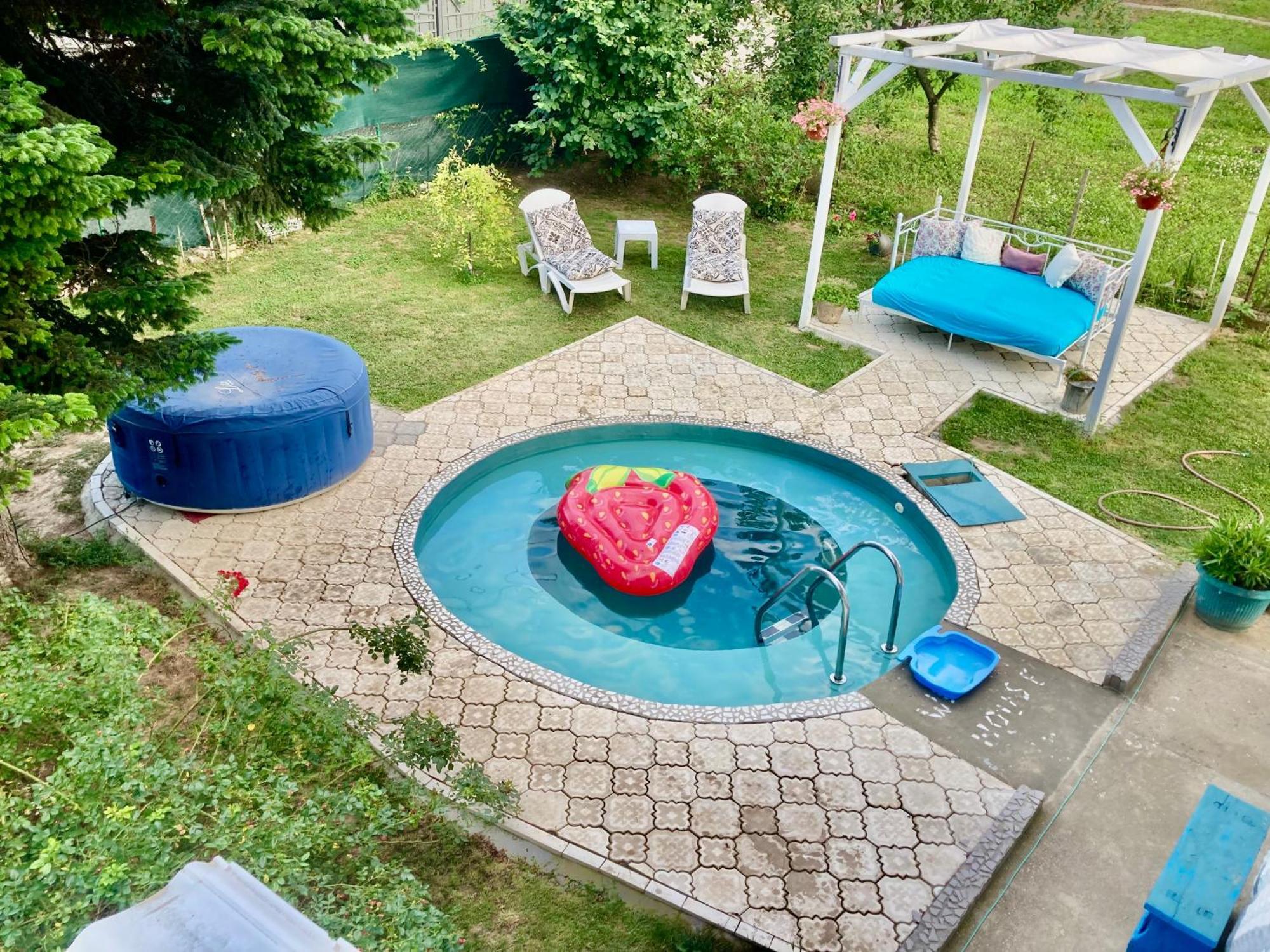 White House With Sauna And Jacuzzi نوفي ساد المظهر الخارجي الصورة
